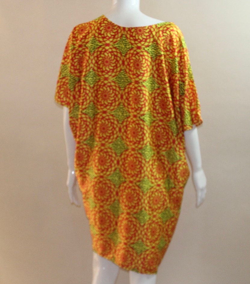 Queen and Tribe African silk dress (S/M/L)