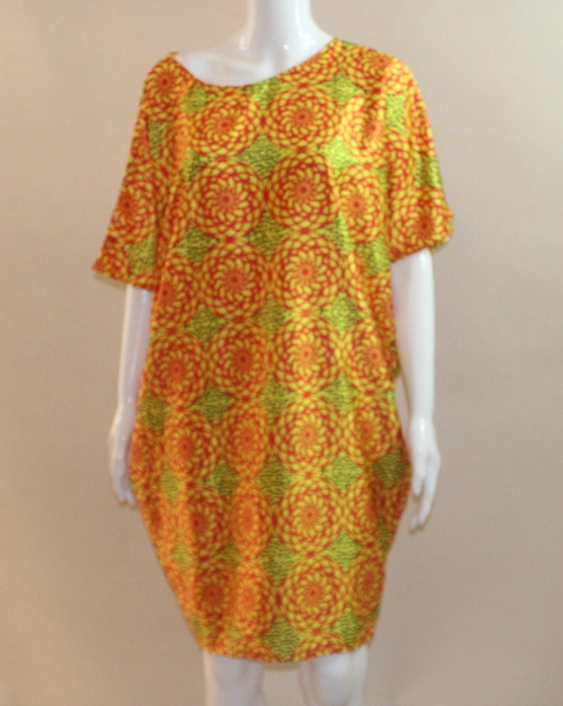 Queen and Tribe African silk dress (S/M/L)